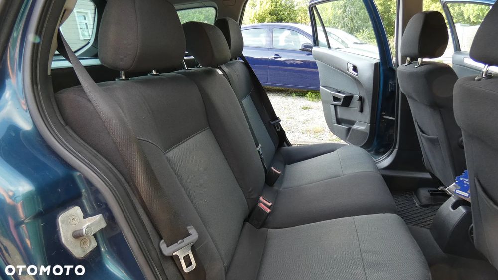 Opel Astra 1.6 Enjoy - 23