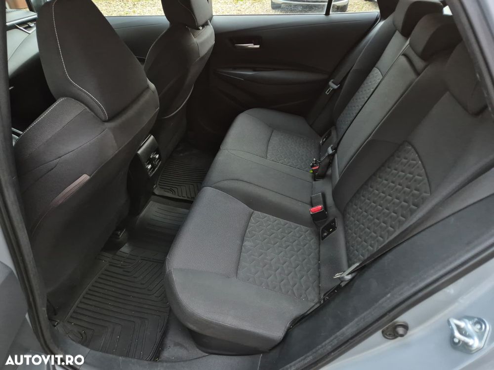 Toyota Corolla - 29