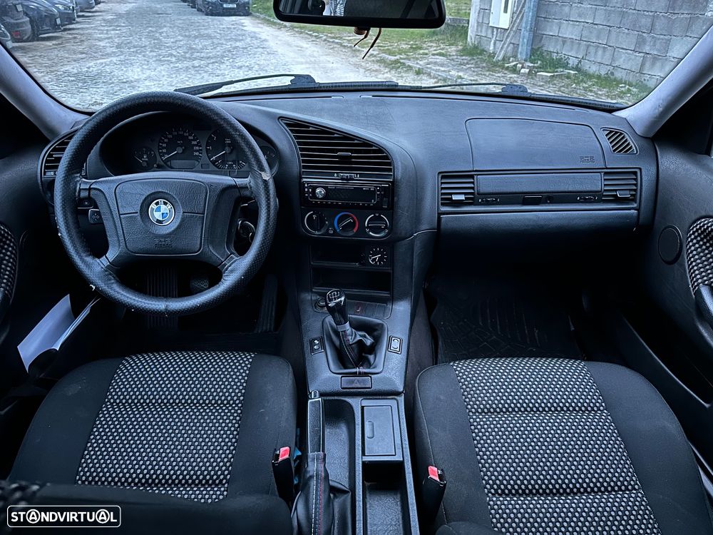 BMW 318 tds Touring - 17