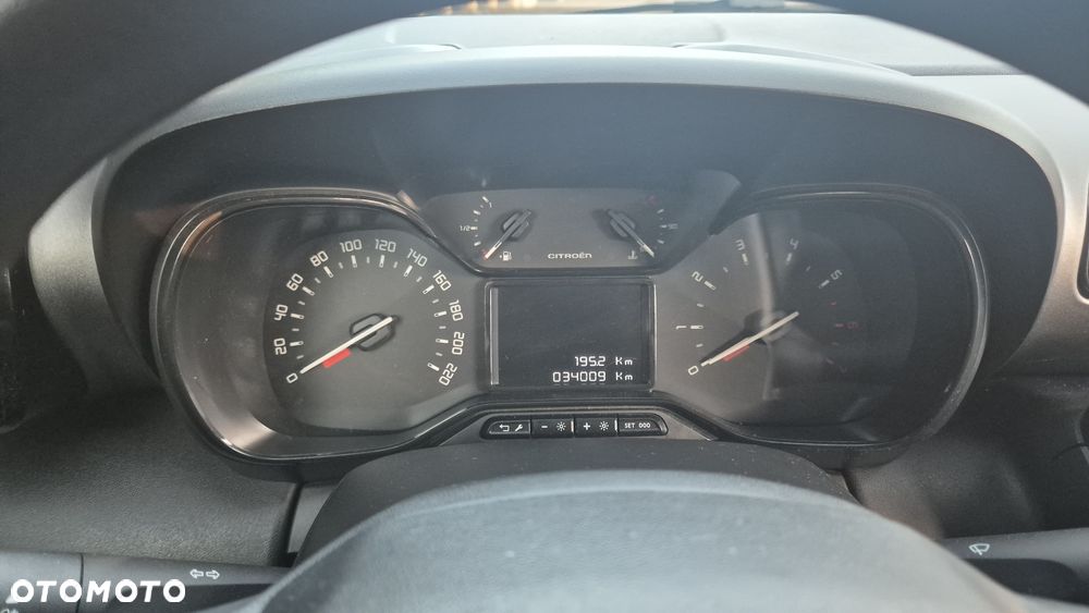 Citroën C3 Aircross 1.2 PureTech GPF Live - 27