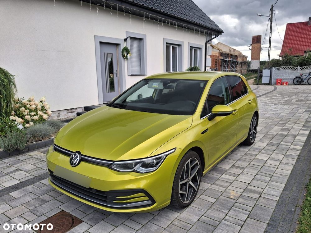 Volkswagen Golf 1.5 eTSI EVO Style DSG - 1
