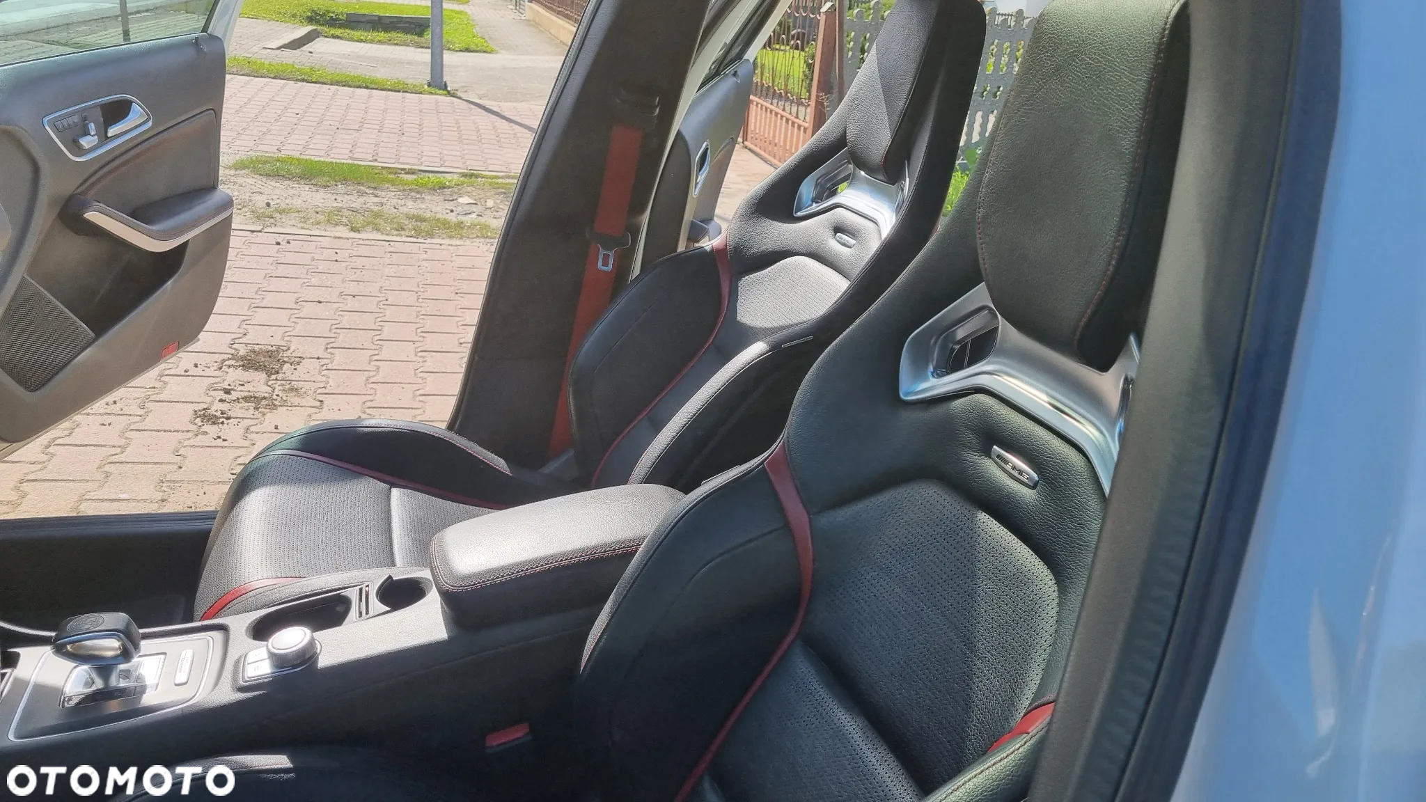 Mercedes-Benz GLA 45 AMG 4-Matic Edition 1 - 31