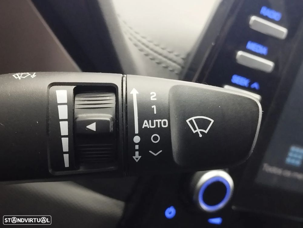 Hyundai Ioniq 1.6 GDI PHEV Tech - 26