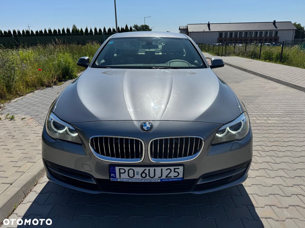 BMW Seria 5 520d xDrive - 3