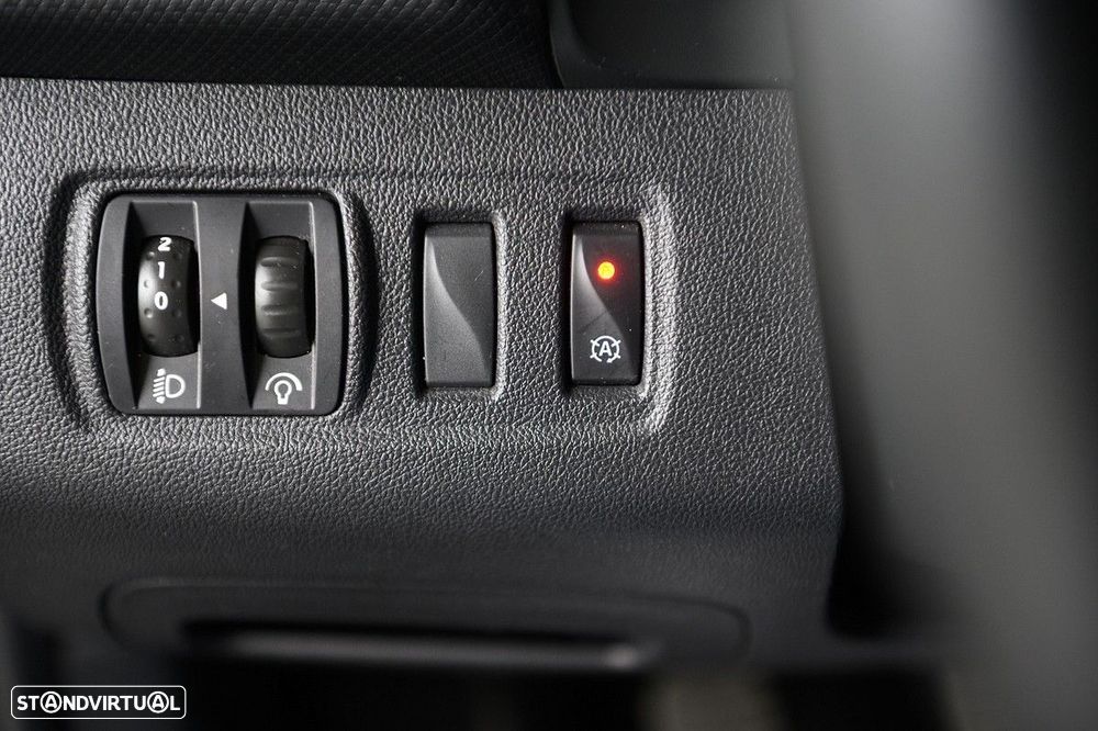 Renault Clio 1.5 dCi Zen - 33