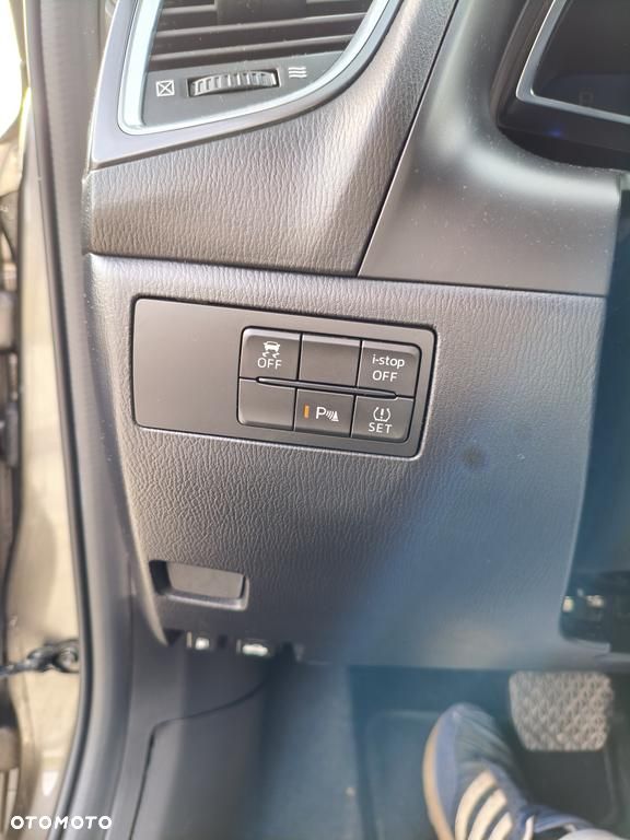 Mazda 3 2.0 Skypassion EU6 - 14