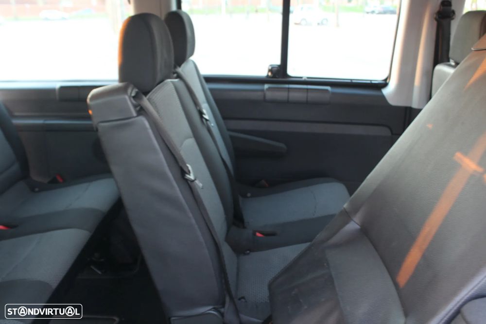 Mercedes-Benz Vito Tourer - 31