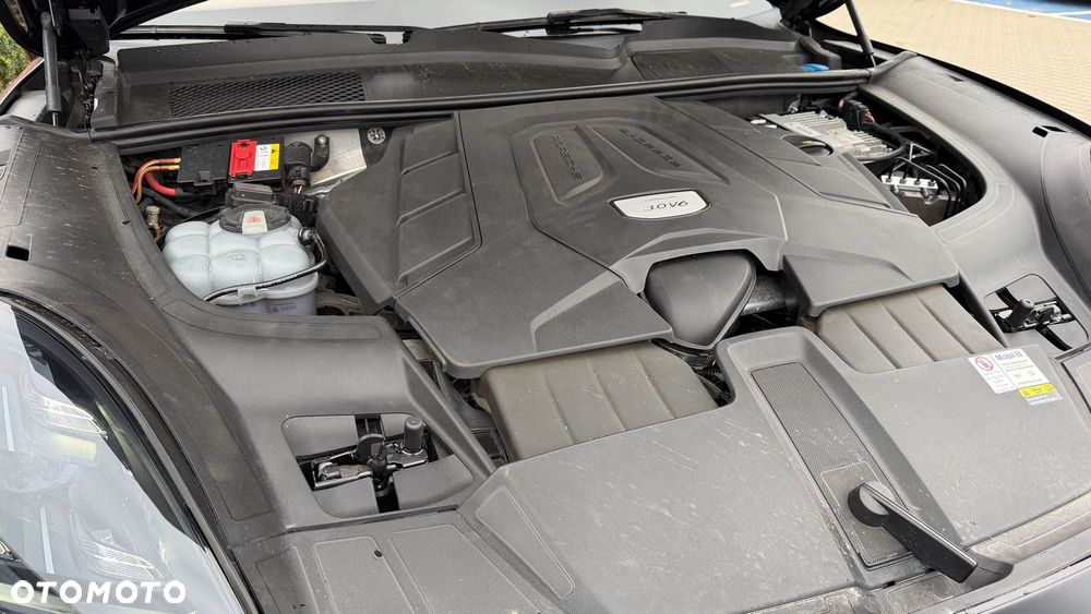 Porsche Cayenne - 17