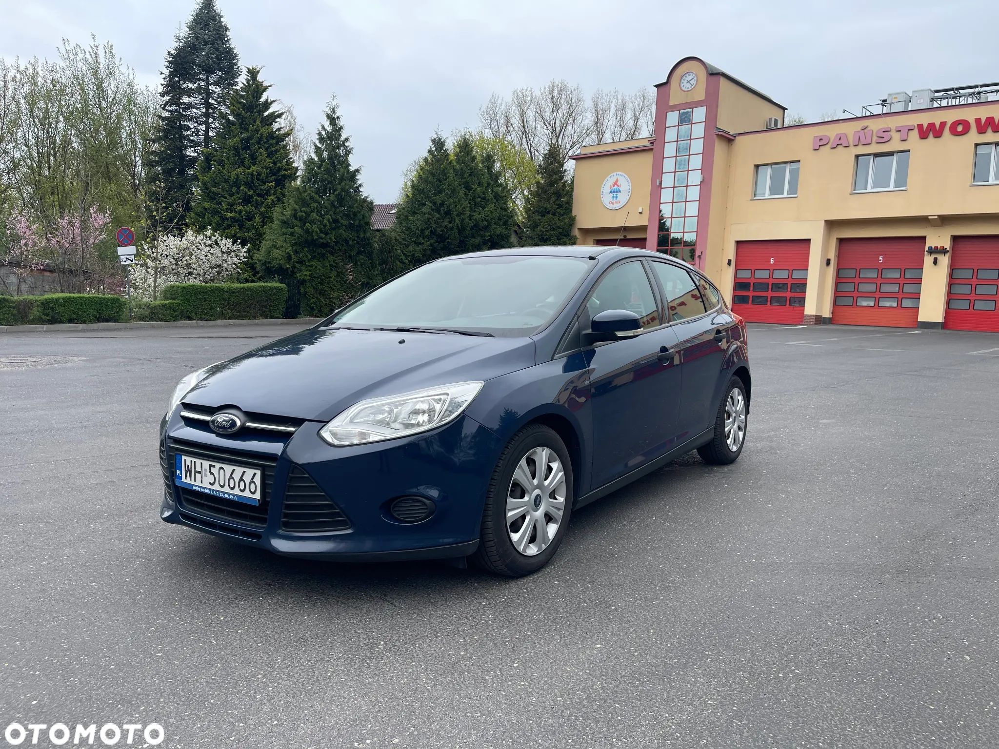 Ford Focus 1.6 Ambiente - 1