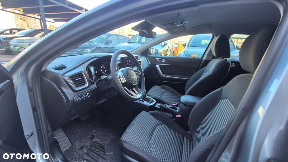 Kia XCeed 1.6 T-GDI M DCT - 11