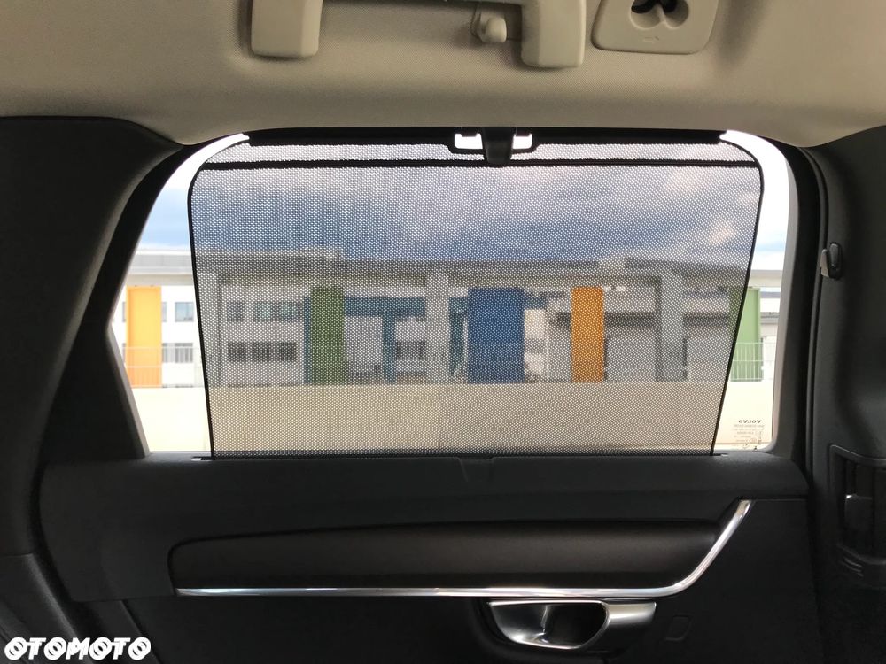 Volvo V90 Cross Country T5 AWD Pro - 38