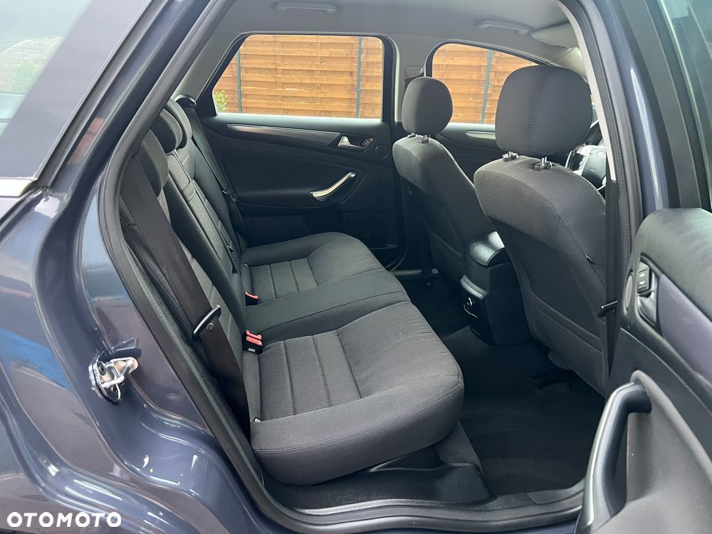 Ford Mondeo 2.0 TDCi Titanium X - 11