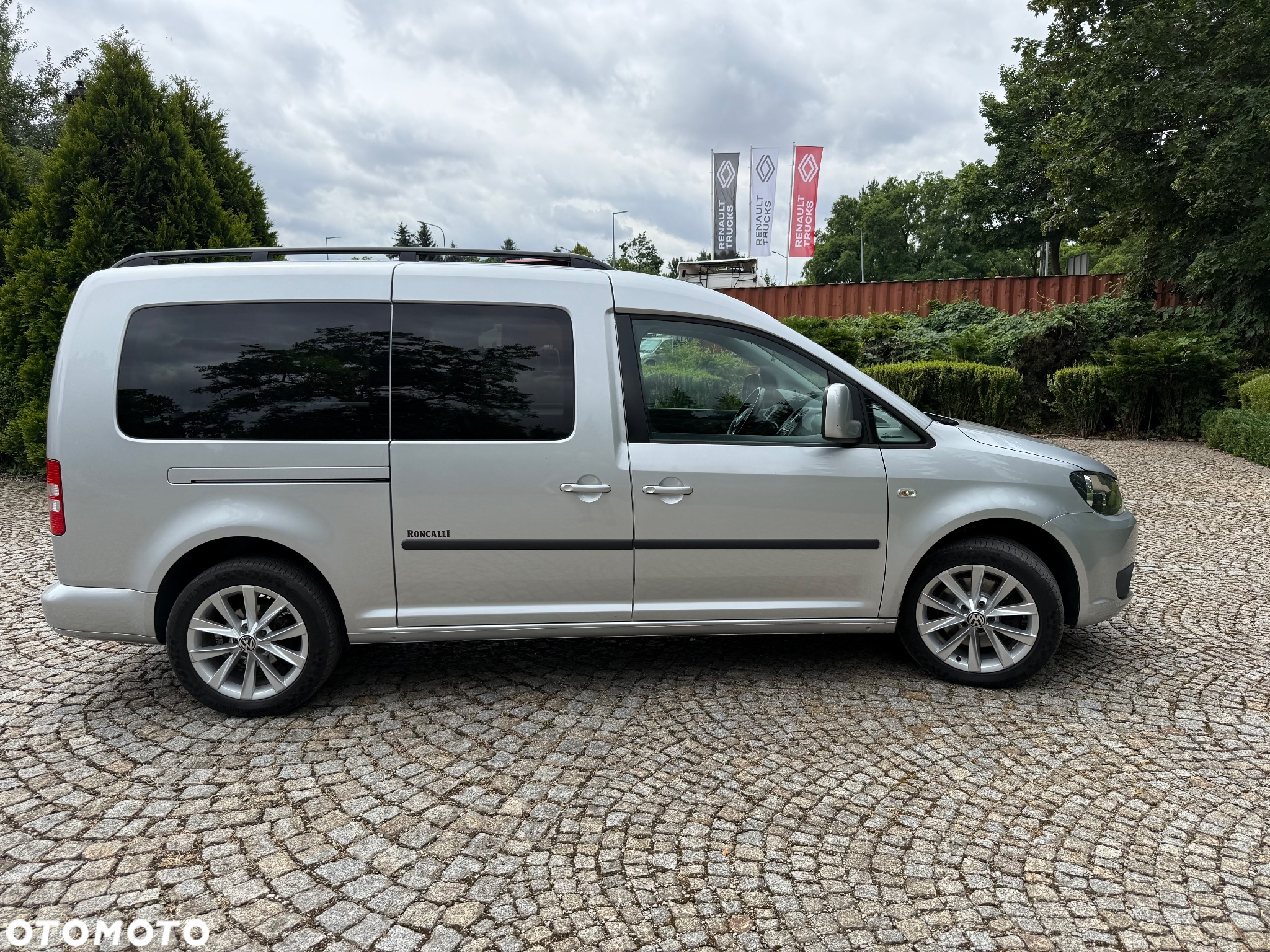 Volkswagen Caddy Maxi 2.0 TDI Comfortline - 10