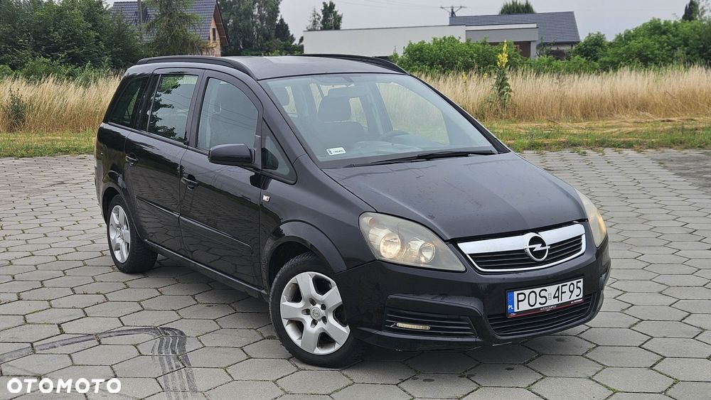 Opel Zafira - 1