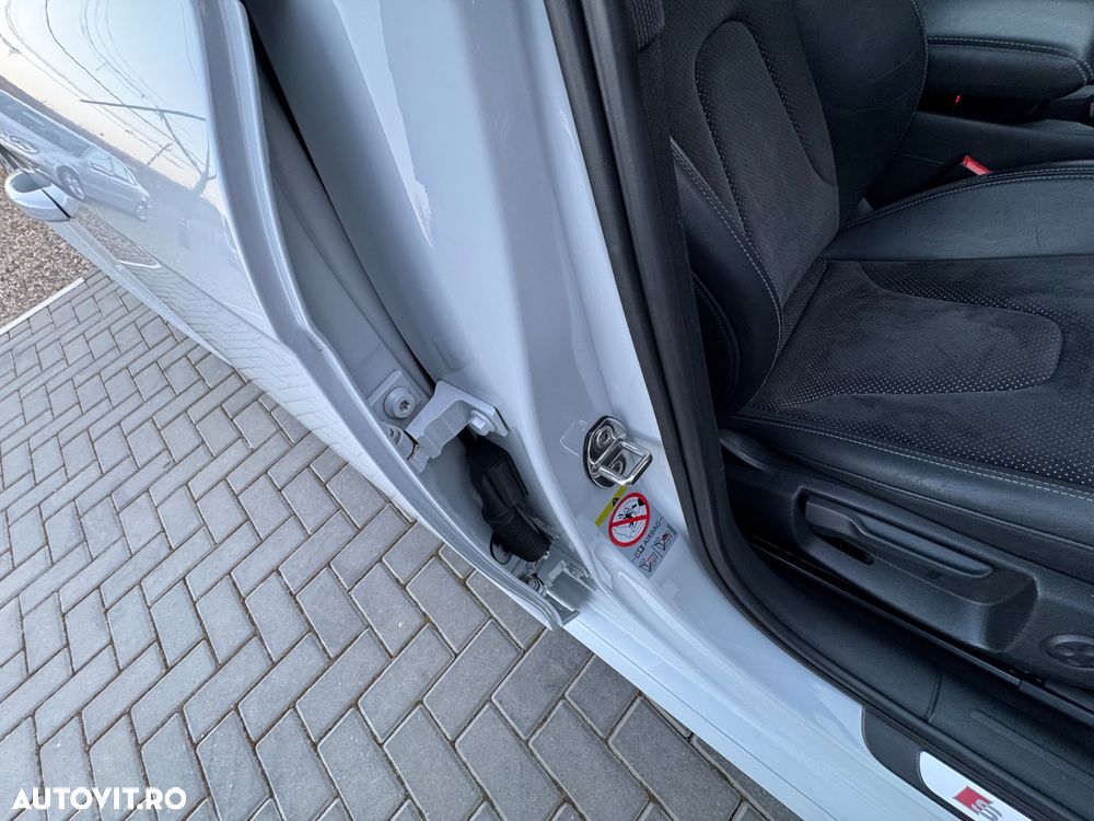 Audi A4 1.8 TFSI S line Sportpaket - 29