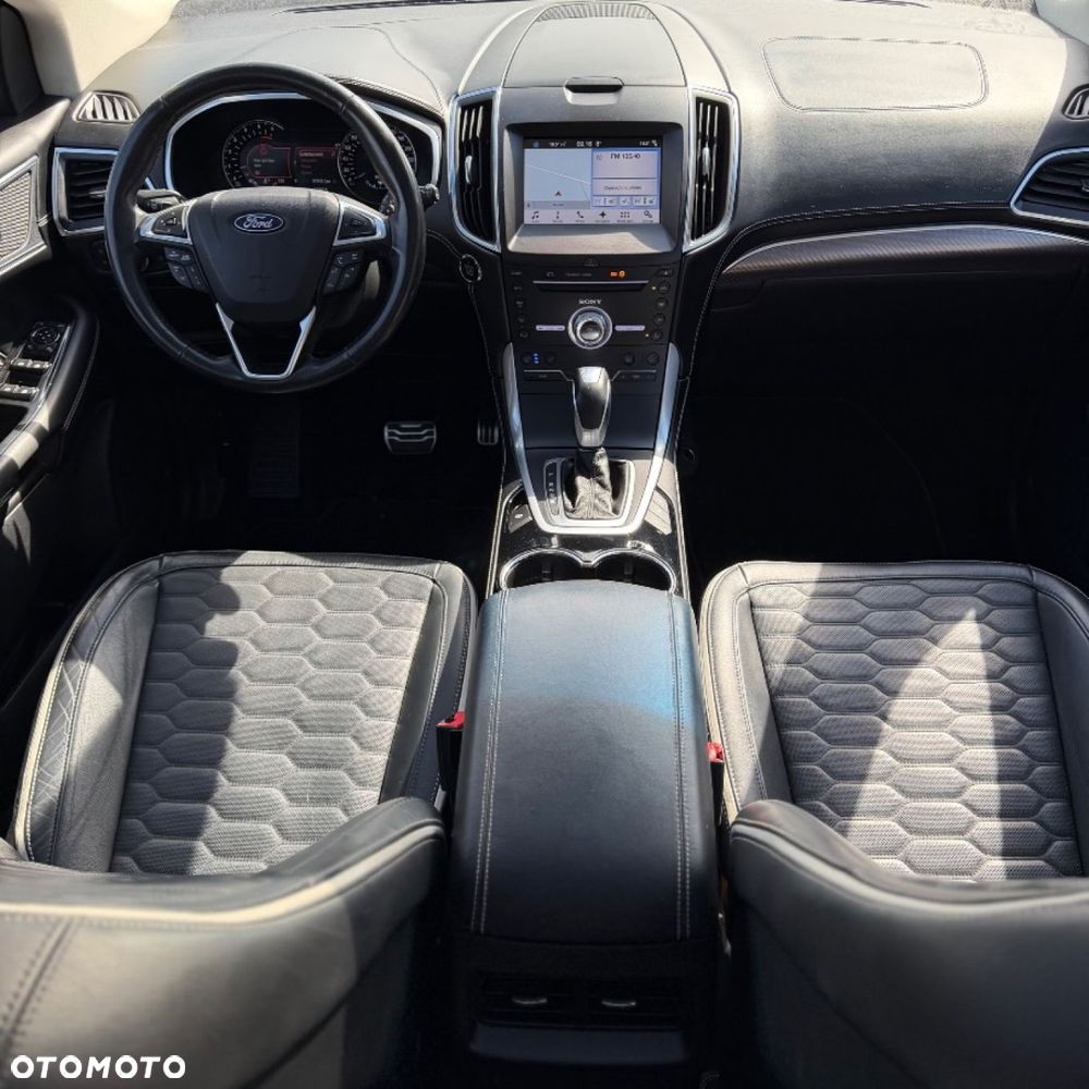 Ford Edge - 28