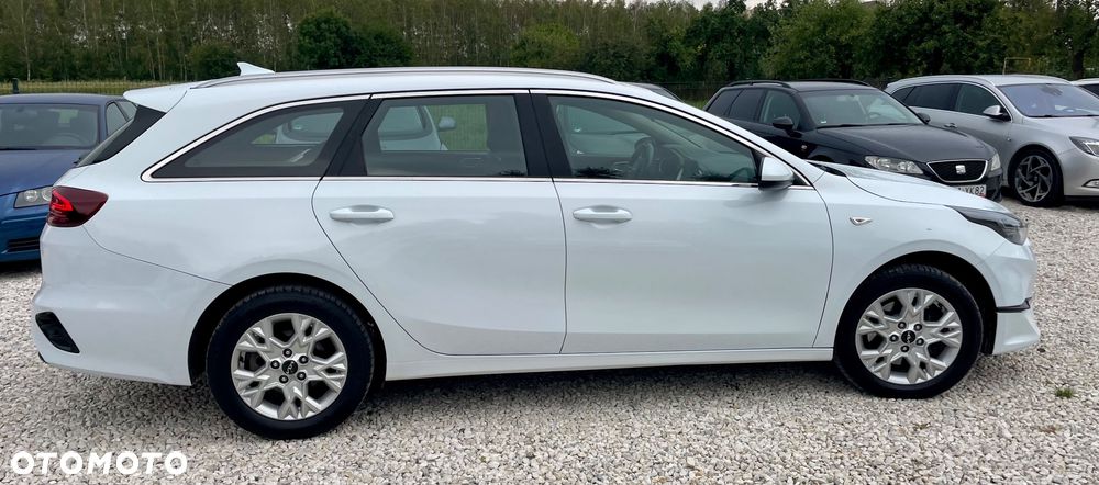 Kia Ceed 1.6 CRDi (48V Mild-Hybrid) Platinum - 6