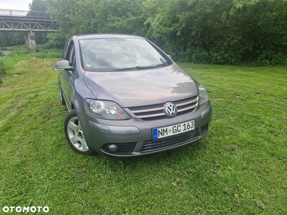 Volkswagen Golf Plus - 9