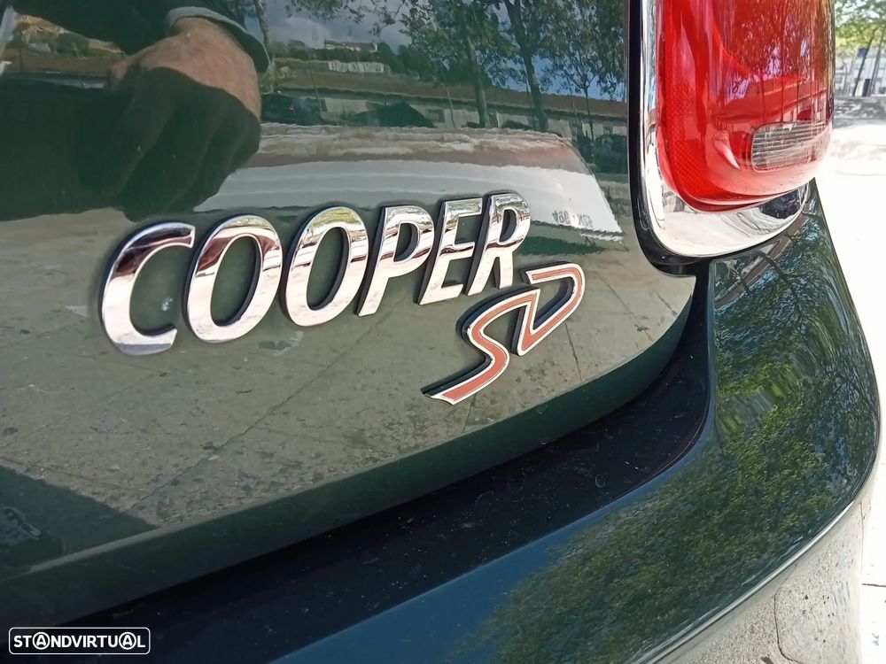 MINI 3 Portas Cooper SD - 23