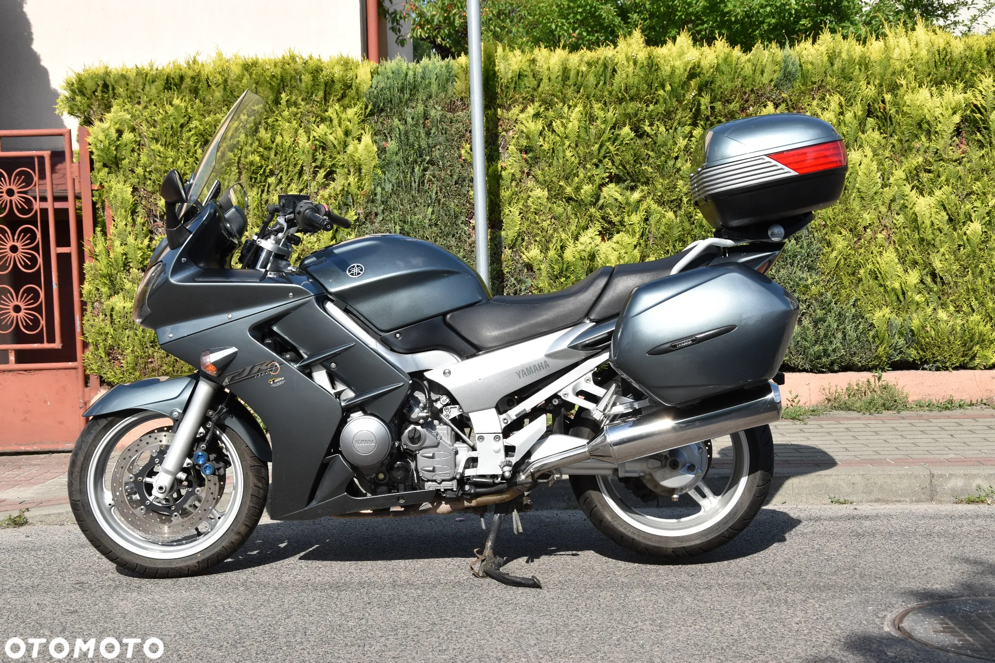 Yamaha FJR - 4