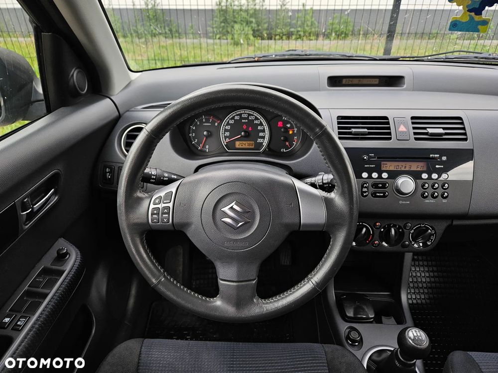 Suzuki Swift 1.3 4x4 Comfort - 17