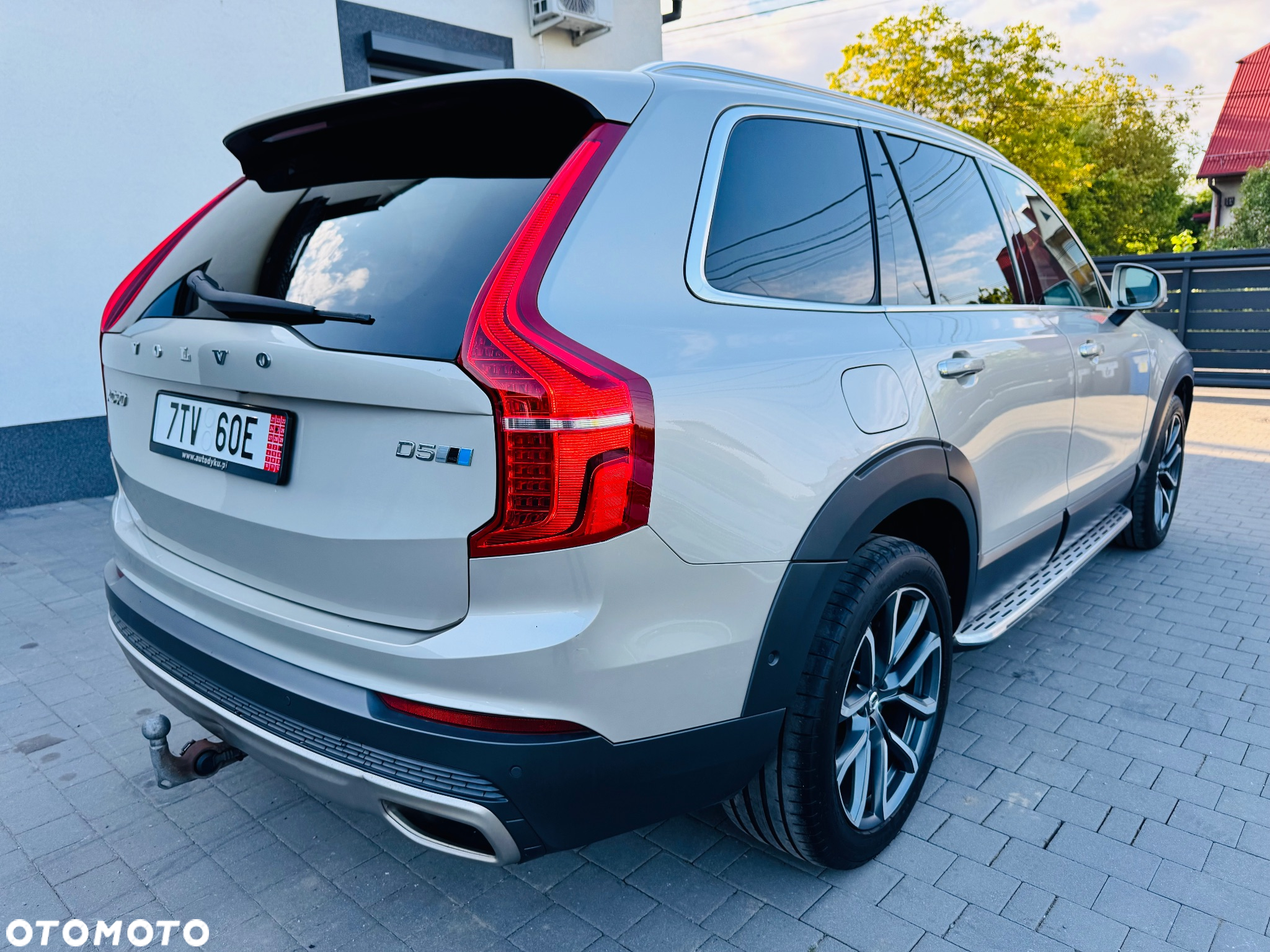 Volvo XC 90 D5 SCR AWD Inscription 7os - 12