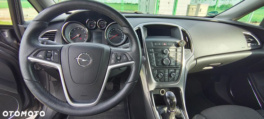 Opel Astra 1.4 Turbo - 8