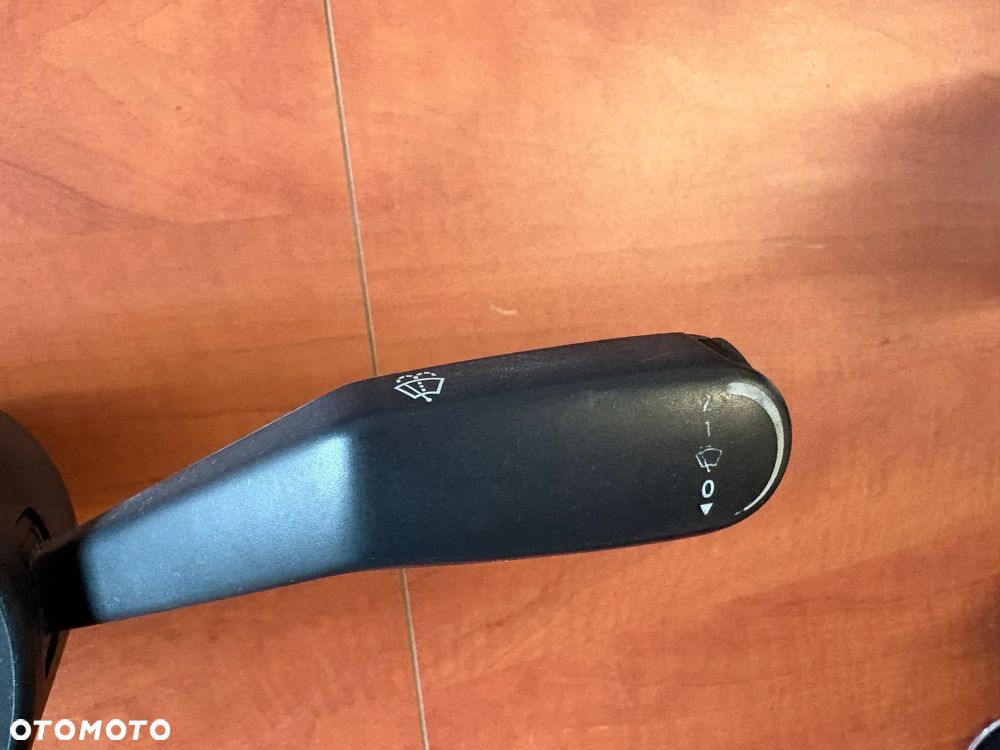 PRZEŁĄCZNIK ZESPOLONY SAAB 9-3 II 02-07r KOMBI 12274242 - 2