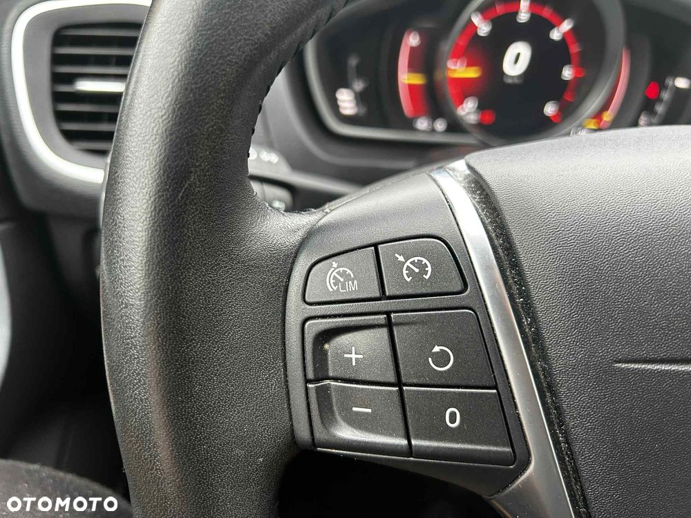 Volvo V40 Cross Country D2 Geartronic Summum - 29