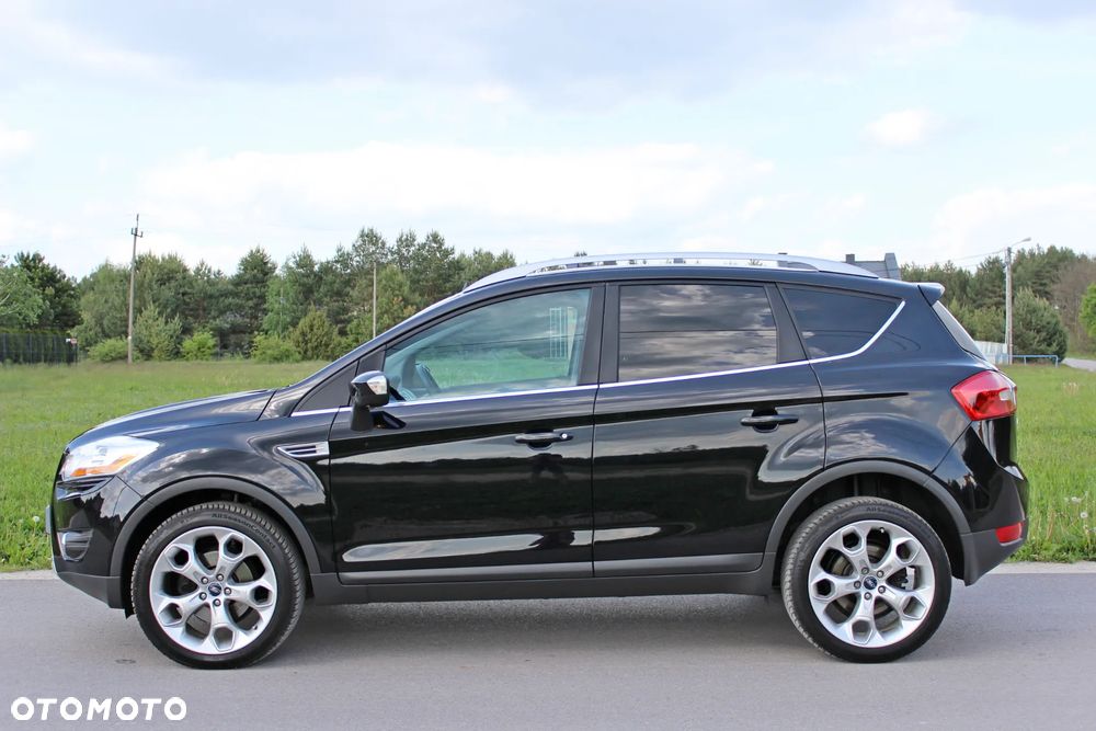 Ford Kuga 2.0 TDCi 2x4 Titanium - 9