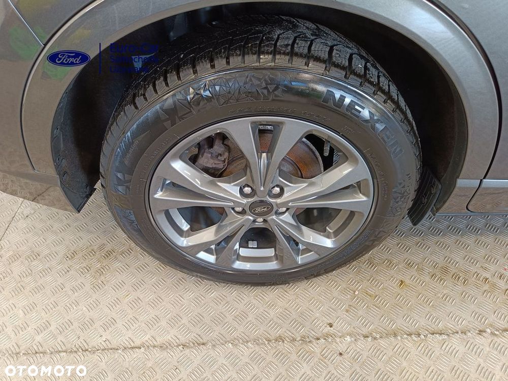 Ford Kuga 2.5 Duratec PHEV ST-LINE X - 29