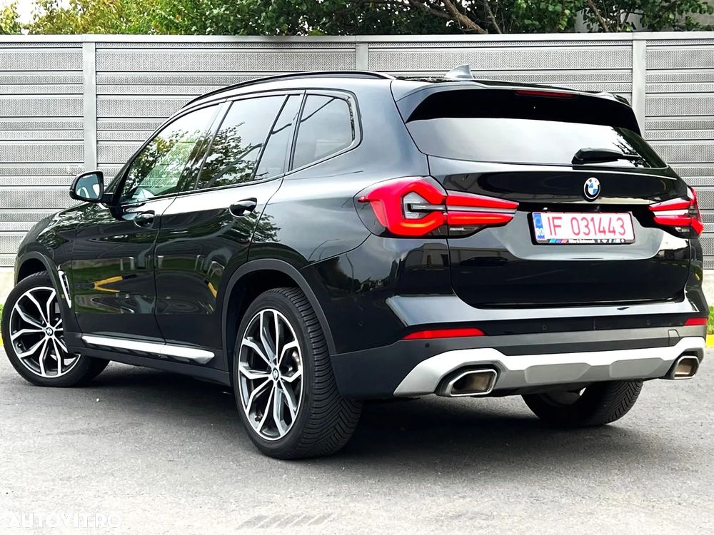 BMW X3 xDrive20d AT Luxury Line - 12