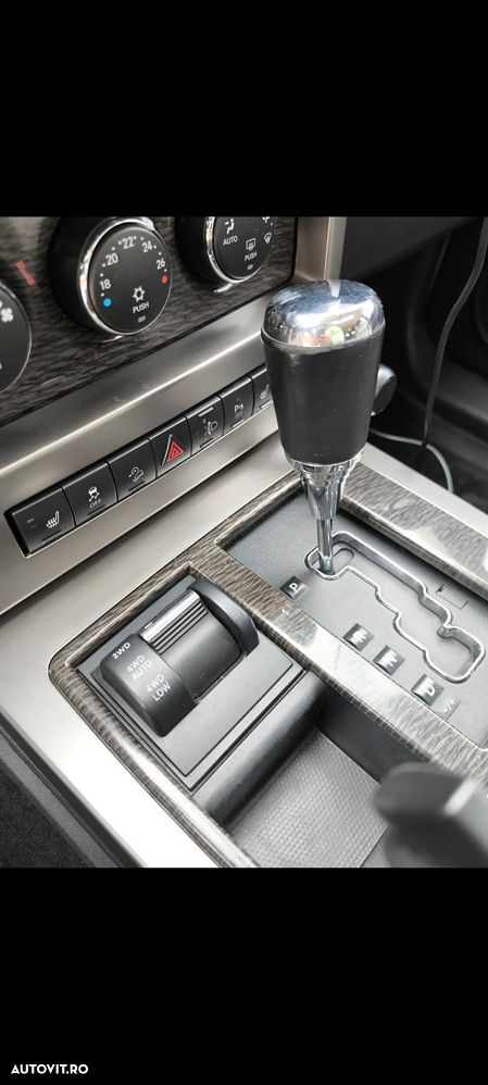 Jeep Cherokee - 17