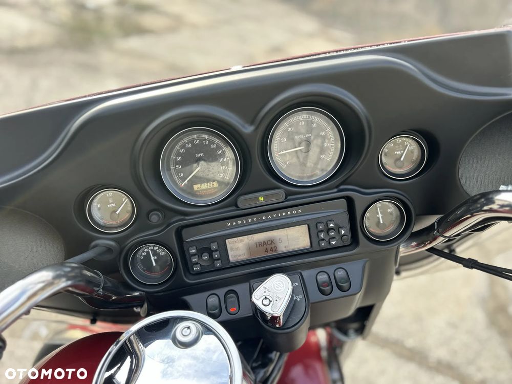 Harley-Davidson FLHTCU Ultra - 28