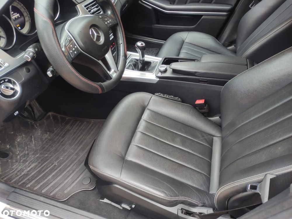 Mercedes-Benz Klasa E 200 BlueTEC Edition - 13