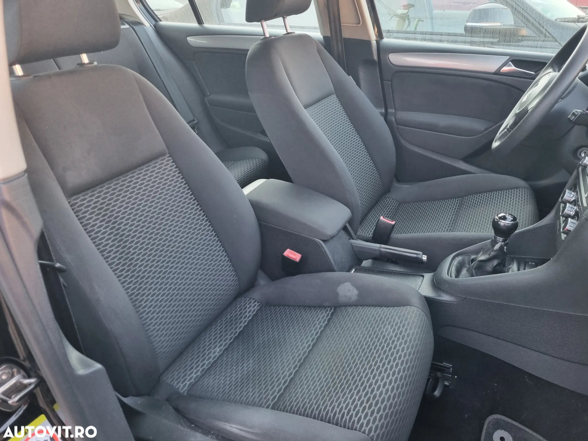 Volkswagen Golf 1.2 TSI BlueMotion Technology MATCH - 10