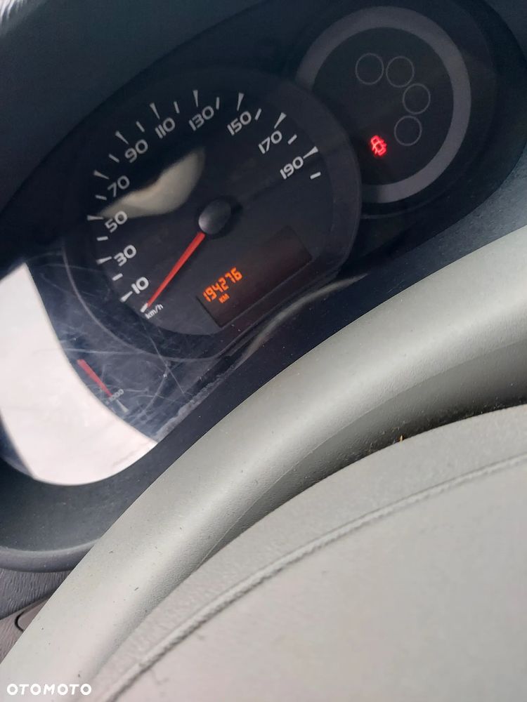 Renault Kangoo 1.6 8V Happy Family - 16