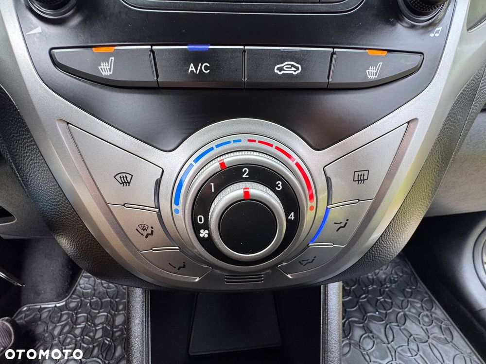 Hyundai ix20 - 16