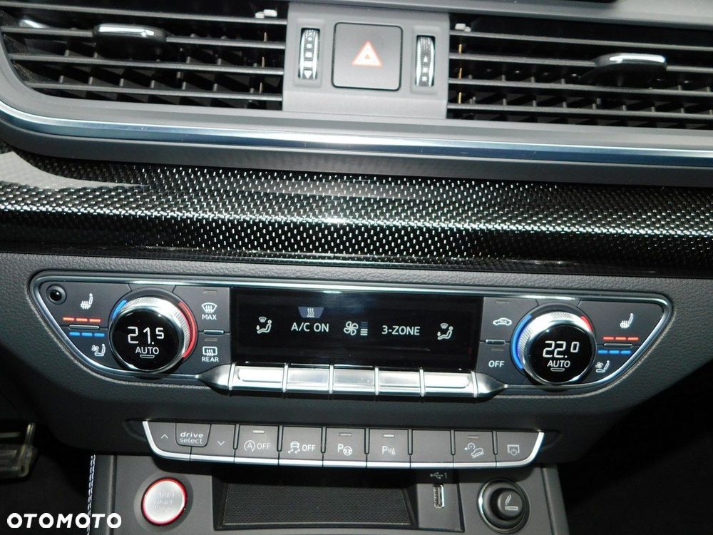 Audi SQ5 - 24