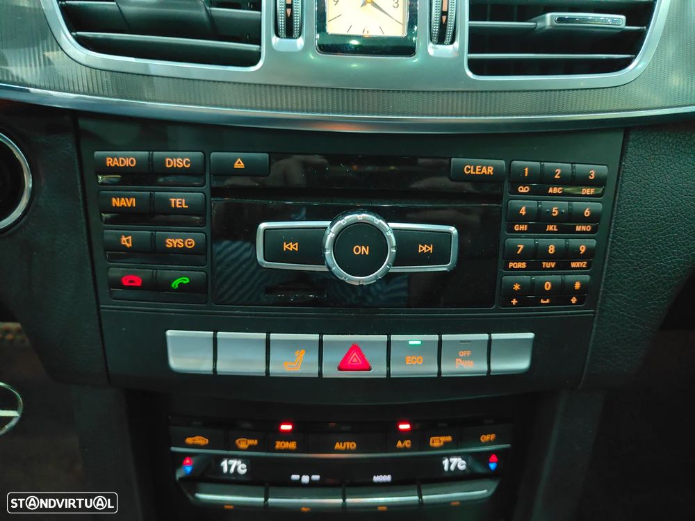 Mercedes-Benz E 250 BlueTEC Avantgarde Auto. - 22