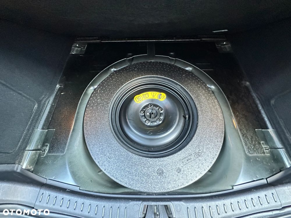 Ford Focus 1.6 Edition Start - 30