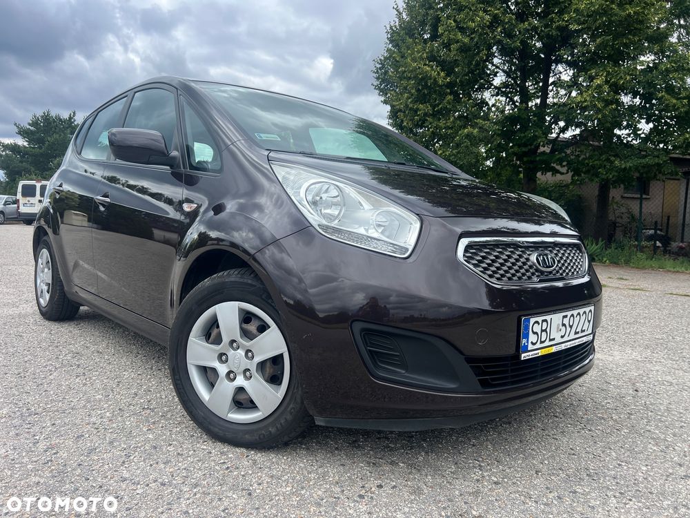 Kia Venga 1.4 CVVT Vision - 11