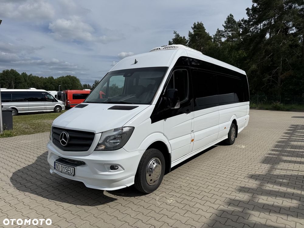 Mercedes-Benz Sprinter 519 3.0 V6 24 miejsca turystyczny - 3