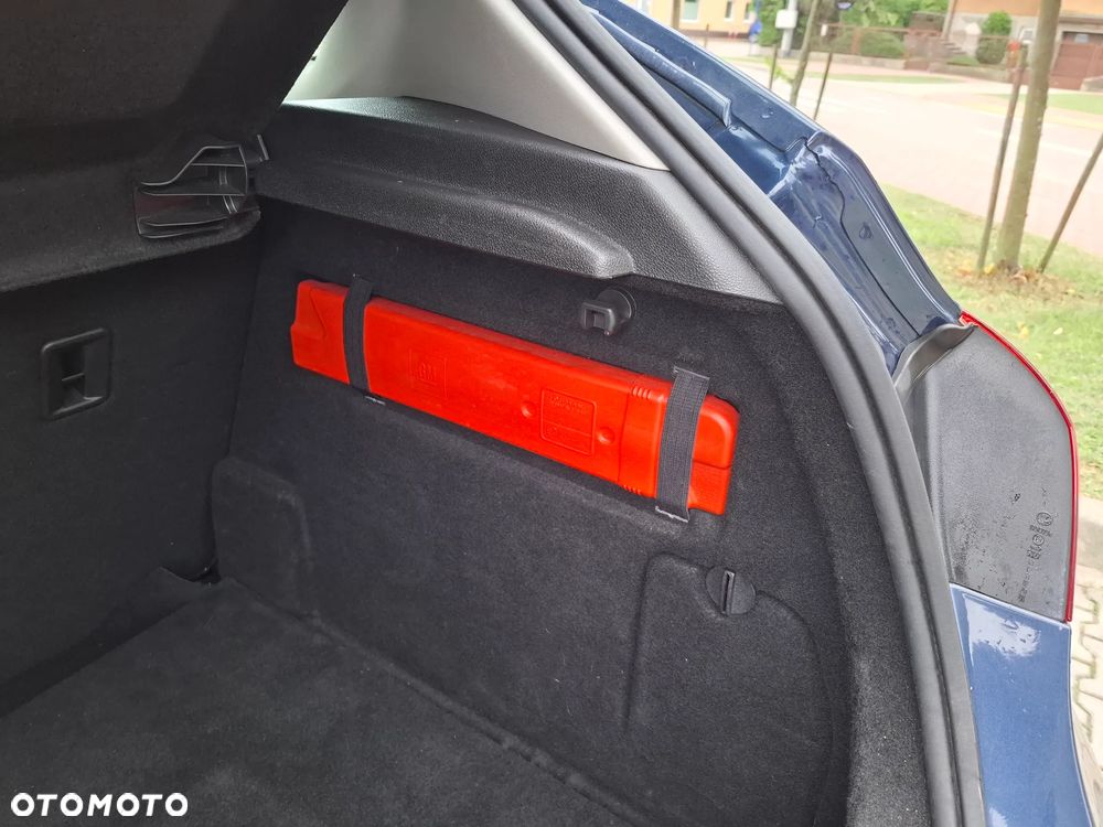 Opel Astra IV 1.6 Active - 16