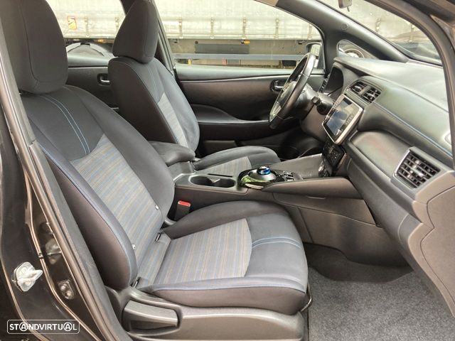 Nissan Leaf 40 kWh N-Connecta - 34