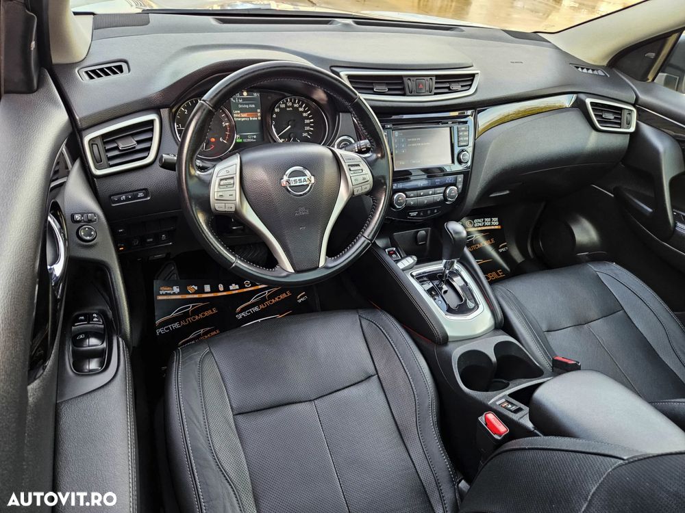 Nissan Qashqai 1.6 DCI Xtronic TEKNA - 14