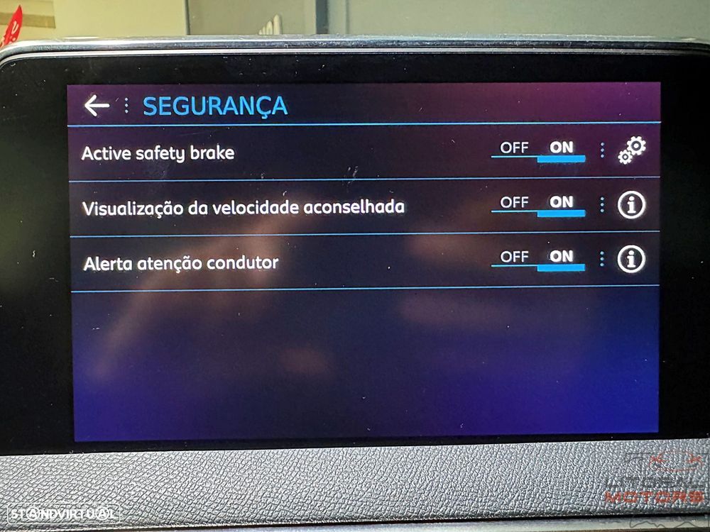 Peugeot 3008 1.2 PureTech GT Line EAT8 - 34