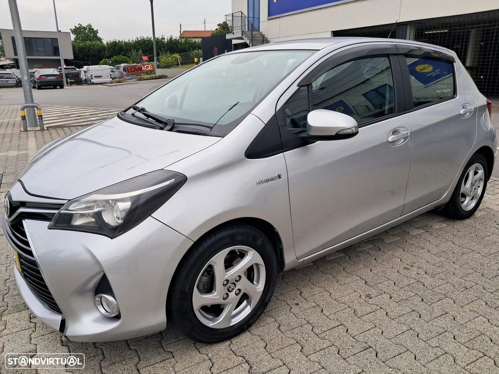 Toyota Yaris 1.5 HSD Comfort - 6