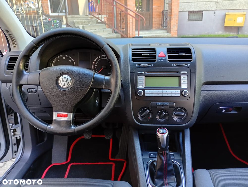 Volkswagen Golf 1.9 TDI GT Sport - 18