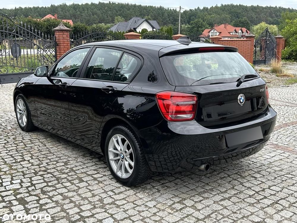 BMW Seria 1 116i - 3